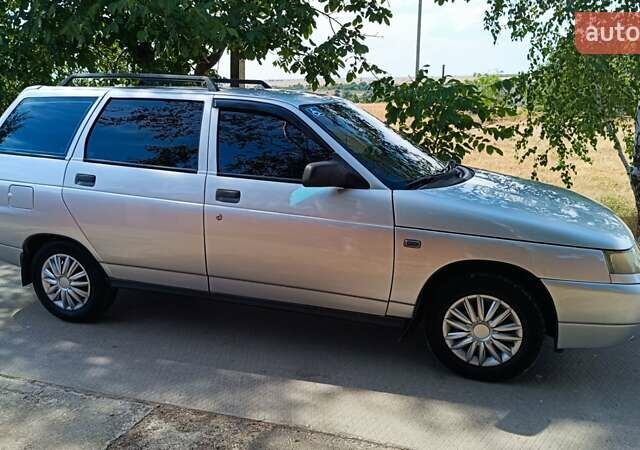 Серый ВАЗ 2111, объемом двигателя 1.6 л и пробегом 142 тыс. км за 2950 $, фото 8 на Automoto.ua