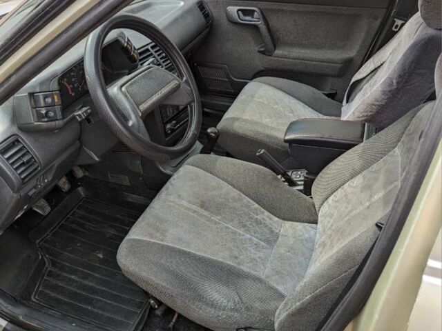 Серый ВАЗ 2111, объемом двигателя 1.6 л и пробегом 179 тыс. км за 1500 $, фото 6 на Automoto.ua