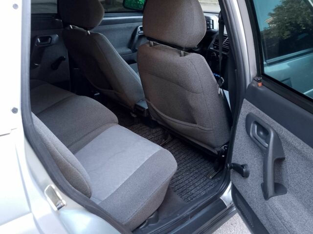 Сірий ВАЗ 2111, об'ємом двигуна 1.6 л та пробігом 111 тис. км за 3200 $, фото 7 на Automoto.ua