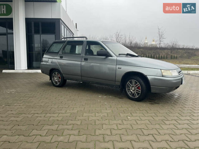Серый ВАЗ 2111, объемом двигателя 1.6 л и пробегом 200 тыс. км за 1900 $, фото 3 на Automoto.ua