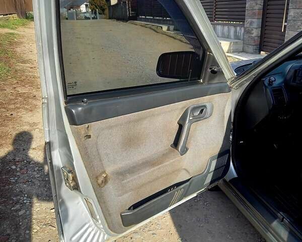 Серый ВАЗ 2111, объемом двигателя 1.6 л и пробегом 275 тыс. км за 2450 $, фото 4 на Automoto.ua