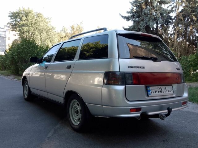 Сірий ВАЗ 2111, об'ємом двигуна 1.6 л та пробігом 111 тис. км за 3200 $, фото 5 на Automoto.ua