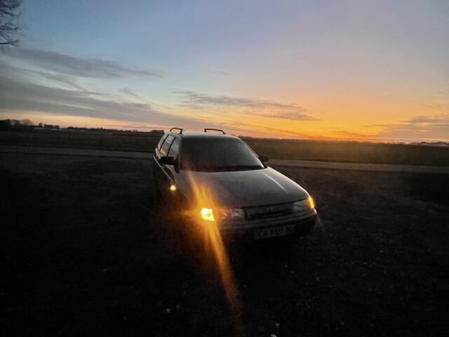 Серый ВАЗ 2111, объемом двигателя 1.6 л и пробегом 346 тыс. км за 1450 $, фото 7 на Automoto.ua