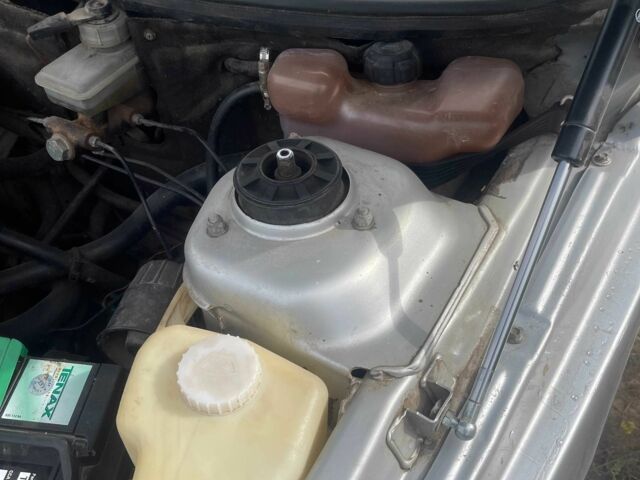 Серый ВАЗ 2111, объемом двигателя 1.6 л и пробегом 296 тыс. км за 1399 $, фото 17 на Automoto.ua