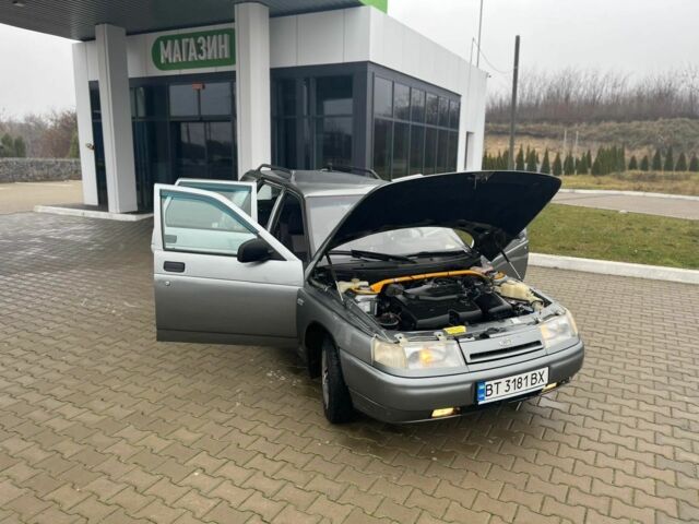 Серый ВАЗ 2111, объемом двигателя 1.6 л и пробегом 260 тыс. км за 2650 $, фото 14 на Automoto.ua