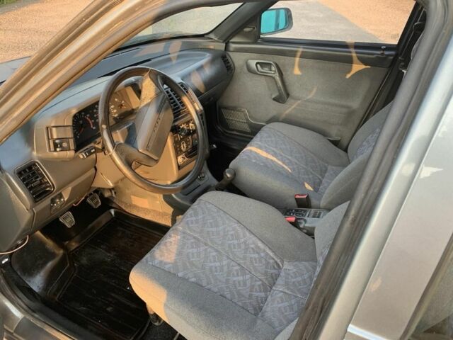 Серый ВАЗ 2111, объемом двигателя 1.6 л и пробегом 160 тыс. км за 2900 $, фото 5 на Automoto.ua