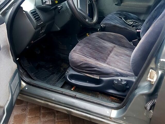 Сірий ВАЗ 2111, об'ємом двигуна 1.6 л та пробігом 300 тис. км за 1350 $, фото 17 на Automoto.ua