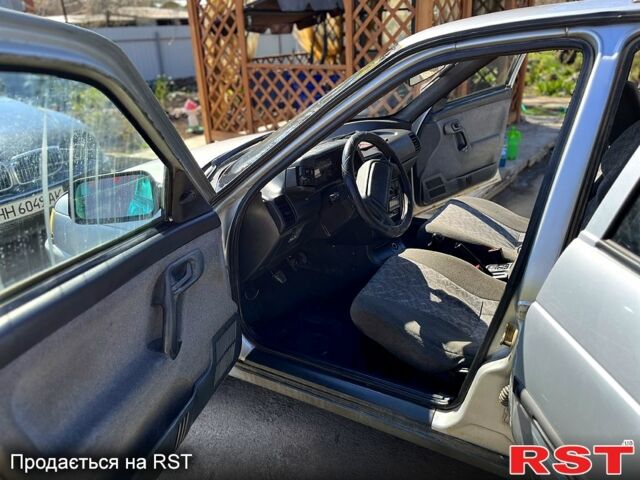 Сірий ВАЗ 2111, об'ємом двигуна 1.6 л та пробігом 255 тис. км за 1750 $, фото 2 на Automoto.ua
