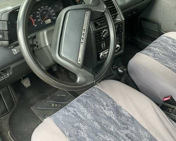 Серый ВАЗ 2111, объемом двигателя 1.6 л и пробегом 210 тыс. км за 1200 $, фото 7 на Automoto.ua