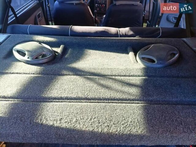 Серый ВАЗ 2111, объемом двигателя 1.6 л и пробегом 210 тыс. км за 1400 $, фото 7 на Automoto.ua