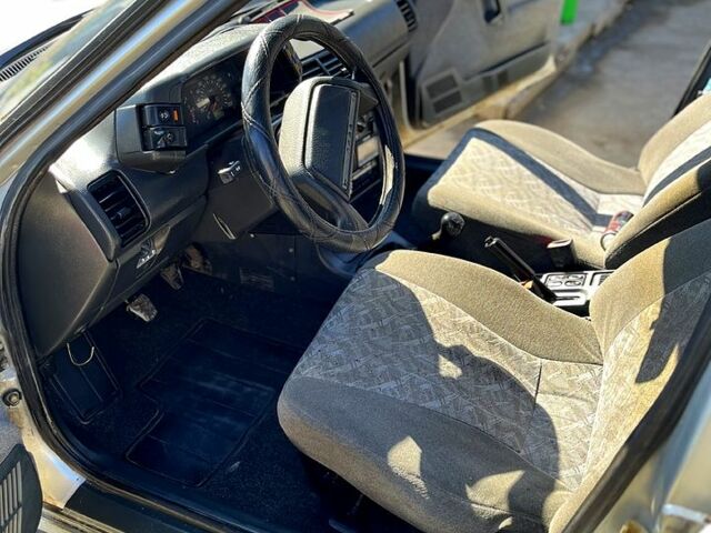 Сірий ВАЗ 2111, об'ємом двигуна 1.6 л та пробігом 255 тис. км за 1750 $, фото 4 на Automoto.ua