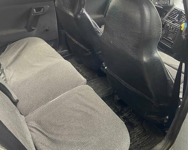 Серый ВАЗ 2111, объемом двигателя 1.6 л и пробегом 193 тыс. км за 1300 $, фото 5 на Automoto.ua