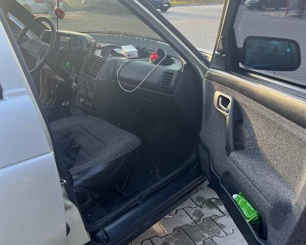 Сірий ВАЗ 2111, об'ємом двигуна 1.6 л та пробігом 126 тис. км за 2200 $, фото 11 на Automoto.ua