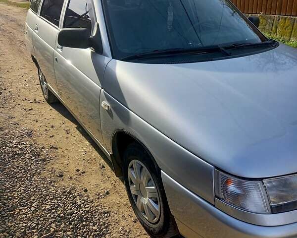 Серый ВАЗ 2111, объемом двигателя 1.6 л и пробегом 275 тыс. км за 2450 $, фото 1 на Automoto.ua