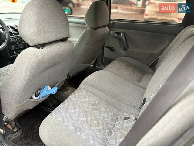 Серый ВАЗ 2111, объемом двигателя 1.6 л и пробегом 220 тыс. км за 2550 $, фото 6 на Automoto.ua
