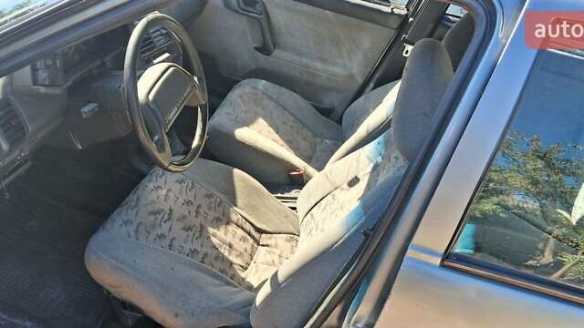 Серый ВАЗ 2111, объемом двигателя 1.6 л и пробегом 165 тыс. км за 699 $, фото 6 на Automoto.ua