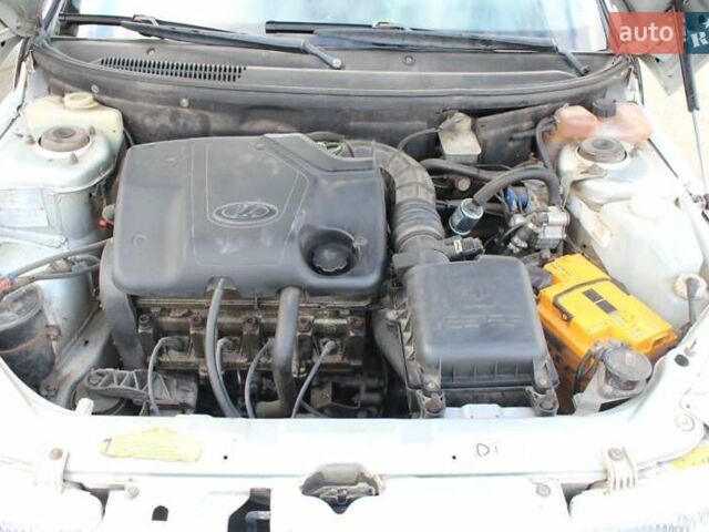 Серый ВАЗ 2111, объемом двигателя 1.6 л и пробегом 188 тыс. км за 1800 $, фото 16 на Automoto.ua