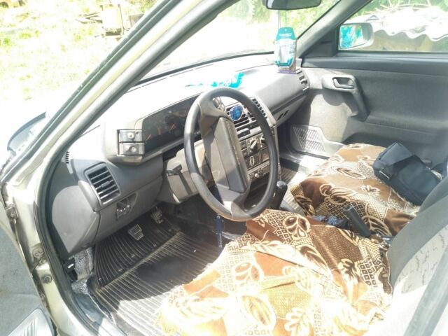 Сірий ВАЗ 2111, об'ємом двигуна 1.6 л та пробігом 180 тис. км за 700 $, фото 3 на Automoto.ua