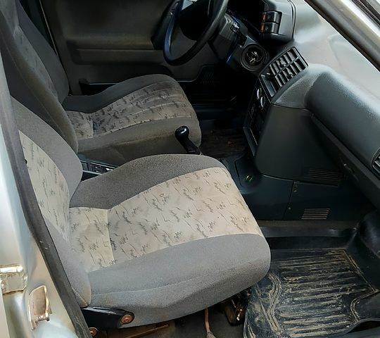 Серый ВАЗ 2111, объемом двигателя 1.6 л и пробегом 285 тыс. км за 2200 $, фото 6 на Automoto.ua