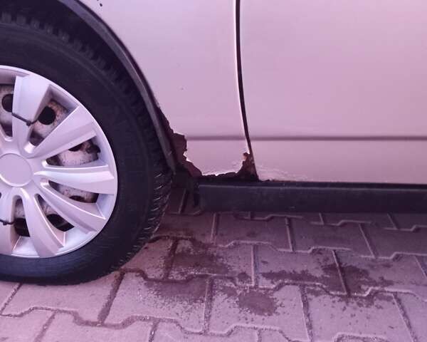 Серый ВАЗ 2111, объемом двигателя 1.6 л и пробегом 263 тыс. км за 1100 $, фото 6 на Automoto.ua