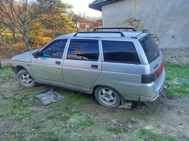 Серый ВАЗ 2111, объемом двигателя 1.6 л и пробегом 300 тыс. км за 700 $, фото 1 на Automoto.ua