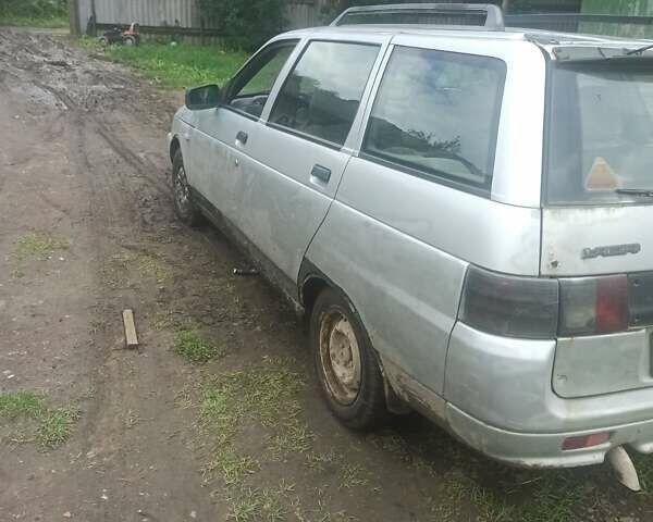 Серый ВАЗ 2111, объемом двигателя 1.6 л и пробегом 250 тыс. км за 600 $, фото 6 на Automoto.ua