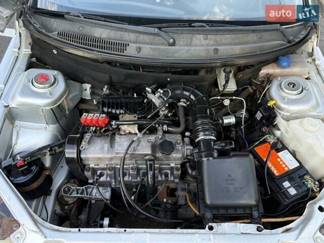 Серый ВАЗ 2111, объемом двигателя 1.6 л и пробегом 170 тыс. км за 1100 $, фото 15 на Automoto.ua