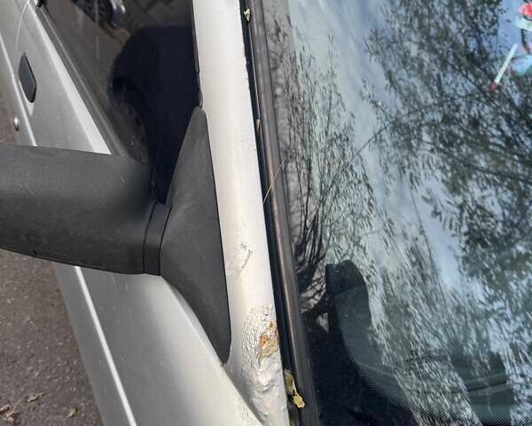 Серый ВАЗ 2111, объемом двигателя 1.6 л и пробегом 377 тыс. км за 1100 $, фото 2 на Automoto.ua