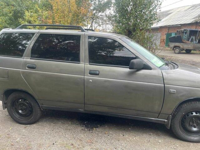 Серый ВАЗ 2111, объемом двигателя 0 л и пробегом 217 тыс. км за 1900 $, фото 3 на Automoto.ua