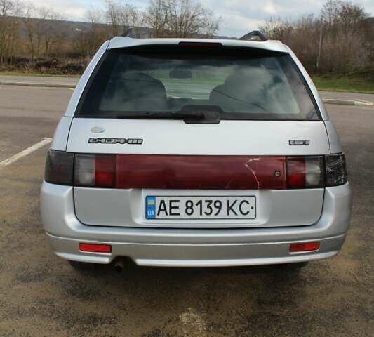 Серый ВАЗ 2111, объемом двигателя 1.6 л и пробегом 188 тыс. км за 1800 $, фото 4 на Automoto.ua