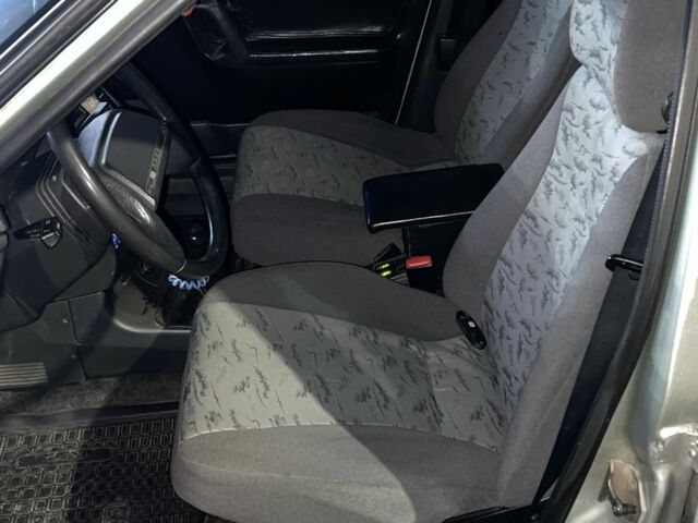 Сірий ВАЗ 2111, об'ємом двигуна 1.6 л та пробігом 183 тис. км за 2350 $, фото 6 на Automoto.ua