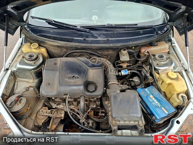 Серый ВАЗ 2111, объемом двигателя 1.6 л и пробегом 259 тыс. км за 1699 $, фото 8 на Automoto.ua