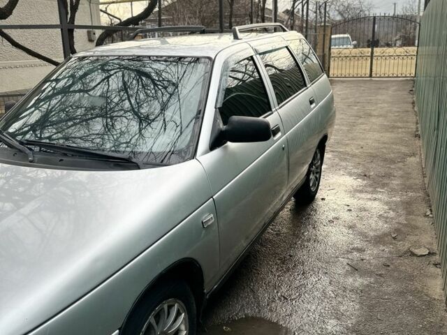 Серый ВАЗ 2111, объемом двигателя 1.6 л и пробегом 201 тыс. км за 1950 $, фото 2 на Automoto.ua