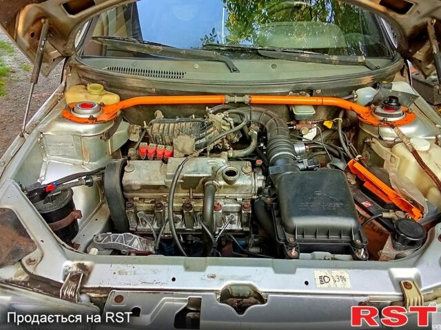 Серый ВАЗ 2111, объемом двигателя 1.6 л и пробегом 277 тыс. км за 1300 $, фото 2 на Automoto.ua
