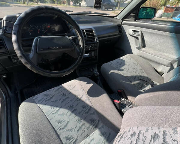 Сірий ВАЗ 2111, об'ємом двигуна 1.6 л та пробігом 218 тис. км за 2150 $, фото 13 на Automoto.ua