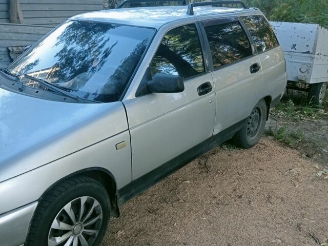 Серый ВАЗ 2111, объемом двигателя 1.6 л и пробегом 300 тыс. км за 1400 $, фото 1 на Automoto.ua