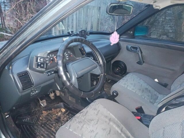 Серый ВАЗ 2111, объемом двигателя 0 л и пробегом 180 тыс. км за 2250 $, фото 1 на Automoto.ua