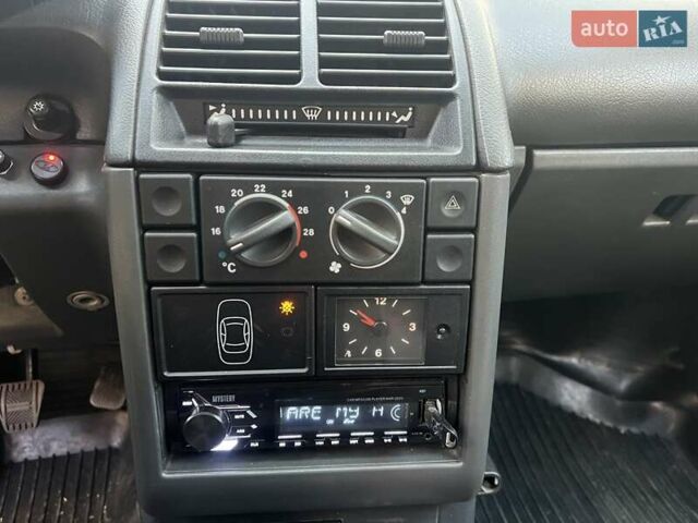 Сірий ВАЗ 2111, об'ємом двигуна 1.6 л та пробігом 135 тис. км за 2700 $, фото 13 на Automoto.ua