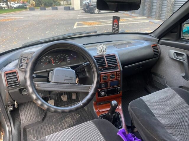 Сірий ВАЗ 2111, об'ємом двигуна 1.6 л та пробігом 188 тис. км за 1100 $, фото 5 на Automoto.ua