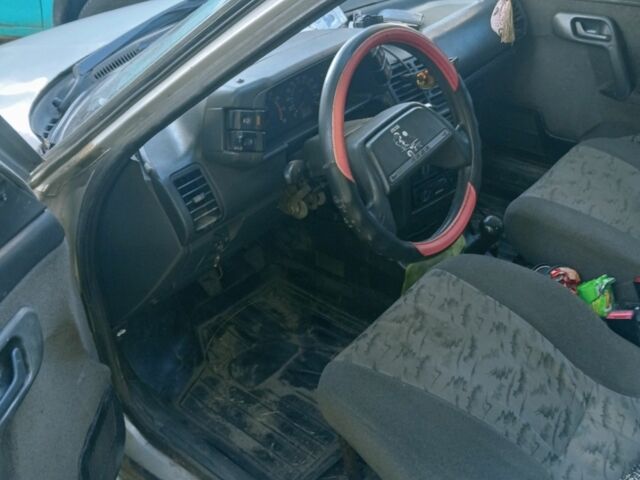 Серый ВАЗ 2111, объемом двигателя 1.6 л и пробегом 300 тыс. км за 1400 $, фото 2 на Automoto.ua