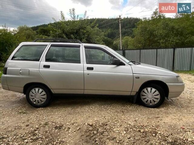 Серый ВАЗ 2111, объемом двигателя 1.6 л и пробегом 379 тыс. км за 1500 $, фото 6 на Automoto.ua