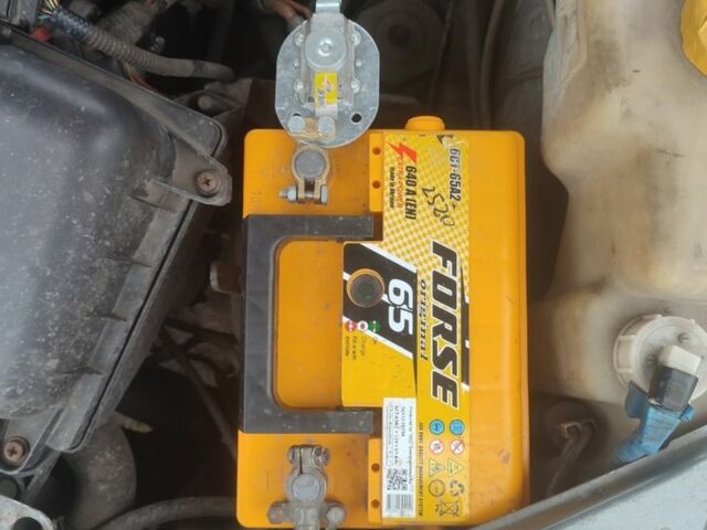 Серый ВАЗ 2111, объемом двигателя 1.6 л и пробегом 111 тыс. км за 999 $, фото 3 на Automoto.ua