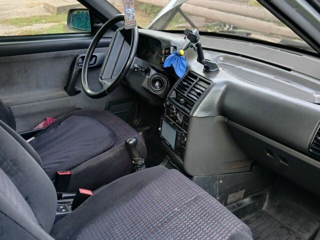 Серый ВАЗ 2111, объемом двигателя 1.6 л и пробегом 145 тыс. км за 2850 $, фото 7 на Automoto.ua