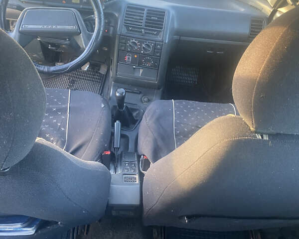 Серый ВАЗ 2111, объемом двигателя 1.6 л и пробегом 220 тыс. км за 1199 $, фото 6 на Automoto.ua