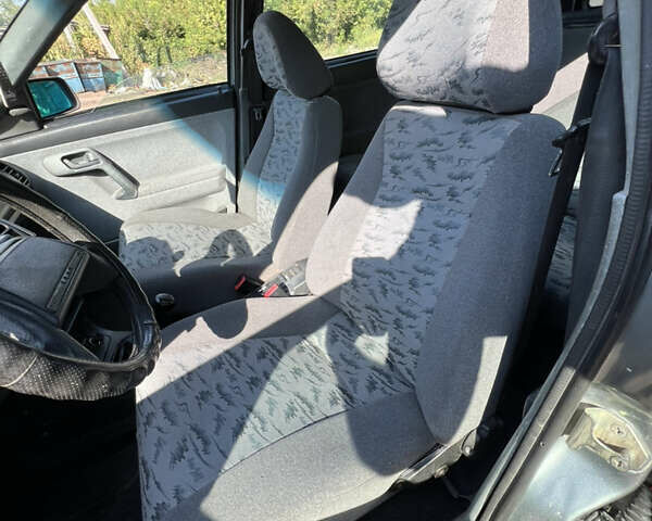 Сірий ВАЗ 2111, об'ємом двигуна 1.6 л та пробігом 218 тис. км за 2150 $, фото 12 на Automoto.ua