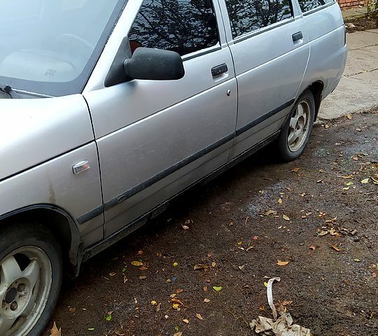 Серый ВАЗ 2111, объемом двигателя 1.6 л и пробегом 285 тыс. км за 2200 $, фото 7 на Automoto.ua