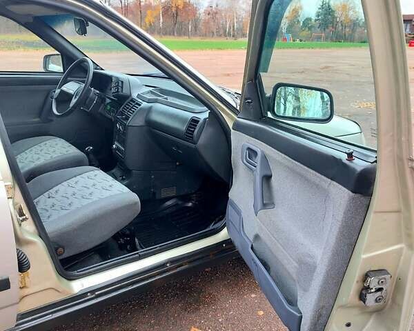 Серый ВАЗ 2111, объемом двигателя 1.6 л и пробегом 185 тыс. км за 2100 $, фото 23 на Automoto.ua