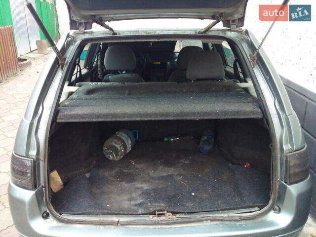 Серый ВАЗ 2111, объемом двигателя 1.6 л и пробегом 199 тыс. км за 1400 $, фото 1 на Automoto.ua