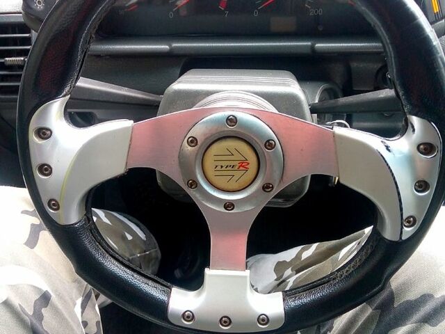 Серый ВАЗ 2111, объемом двигателя 1.6 л и пробегом 210 тыс. км за 1400 $, фото 4 на Automoto.ua