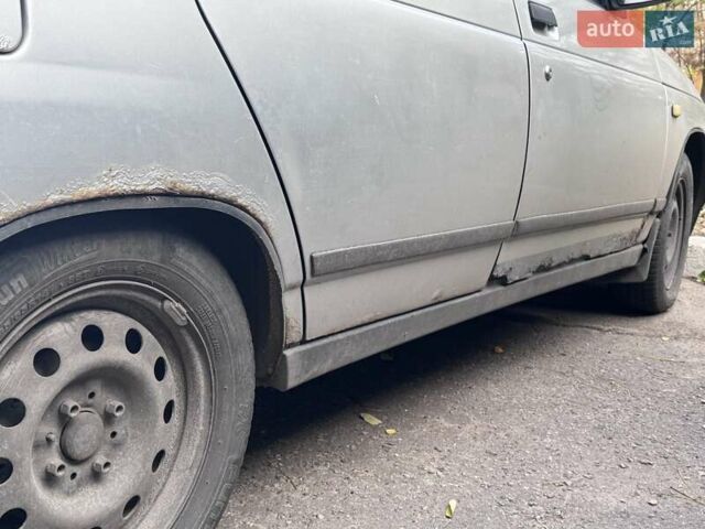 Серый ВАЗ 2111, объемом двигателя 1.6 л и пробегом 377 тыс. км за 1100 $, фото 10 на Automoto.ua